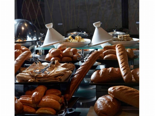 Zamzam Pullman Makkah Hotel image 17